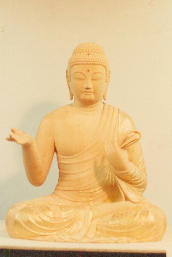 如来坐像